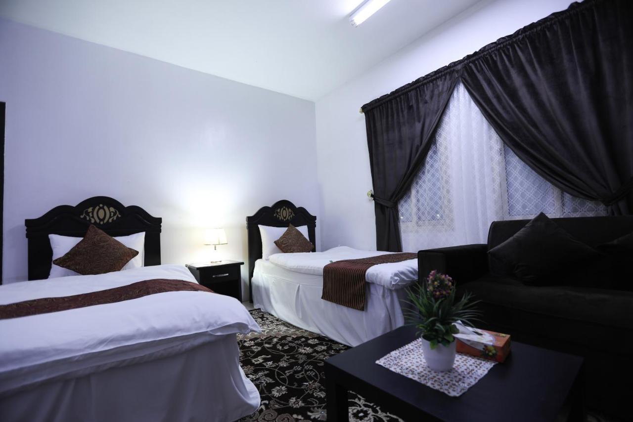 Al Eairy Apartments -Aldamam 7 Дамам Екстериор снимка