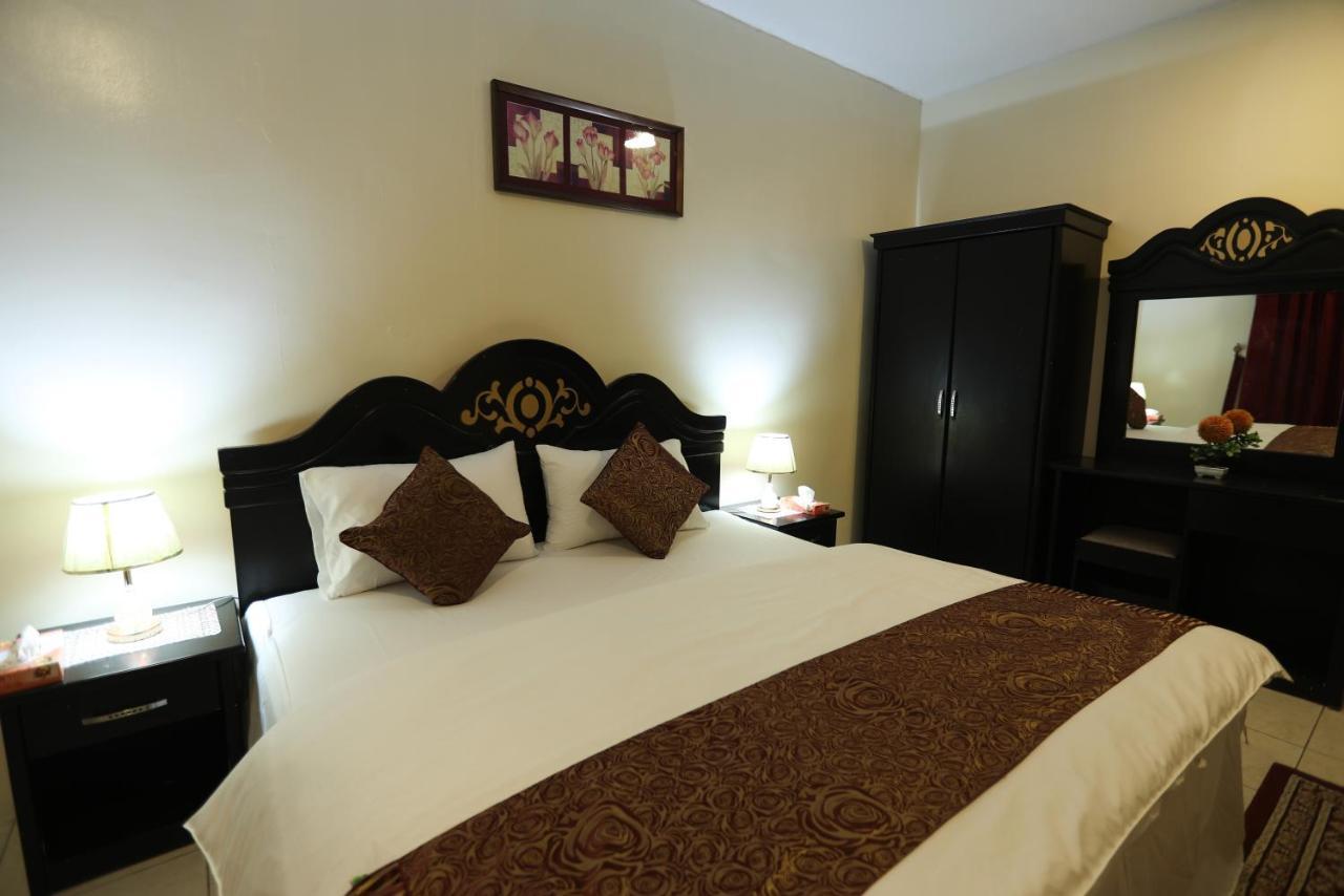 Al Eairy Apartments -Aldamam 7 Дамам Екстериор снимка