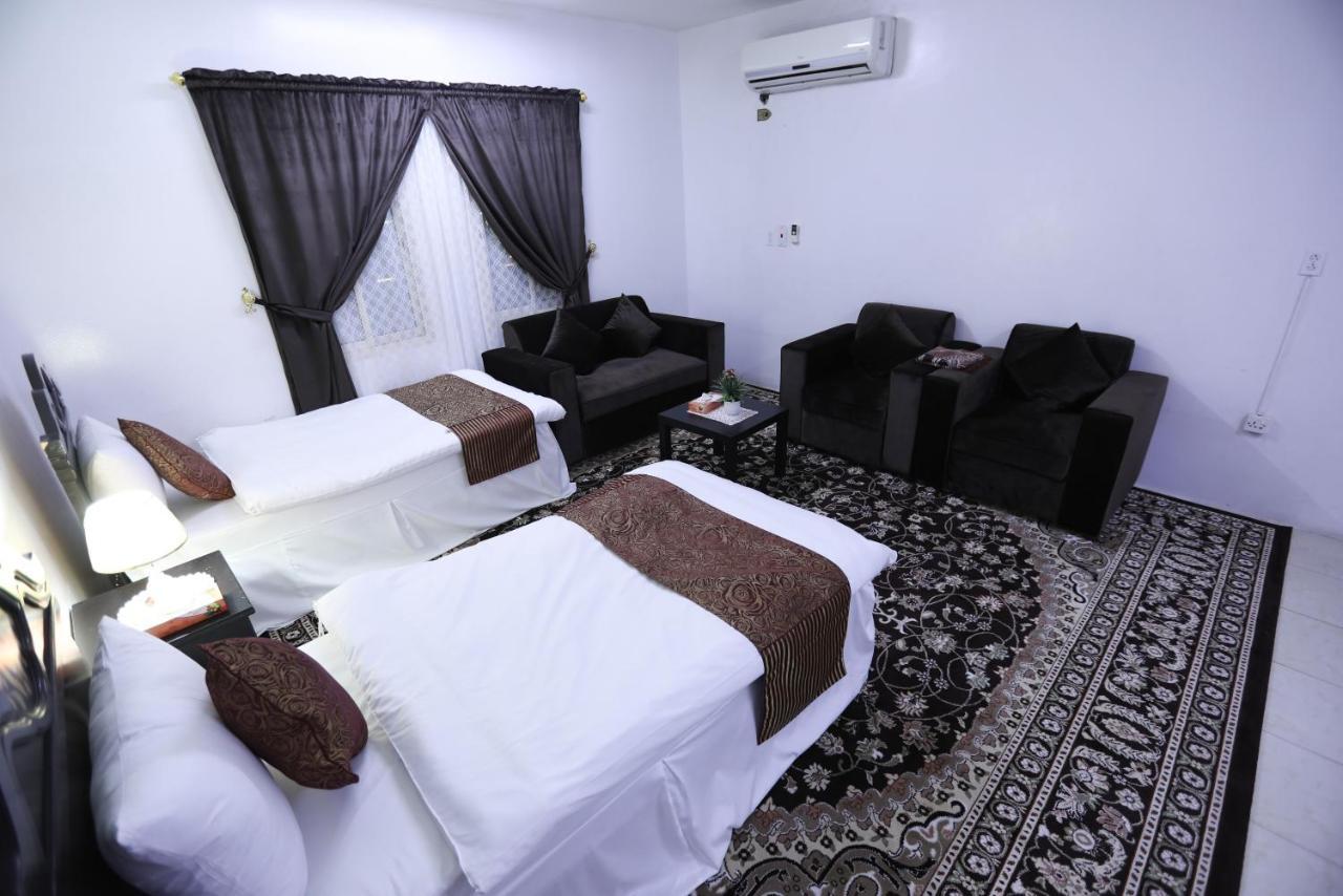 Al Eairy Apartments -Aldamam 7 Дамам Екстериор снимка