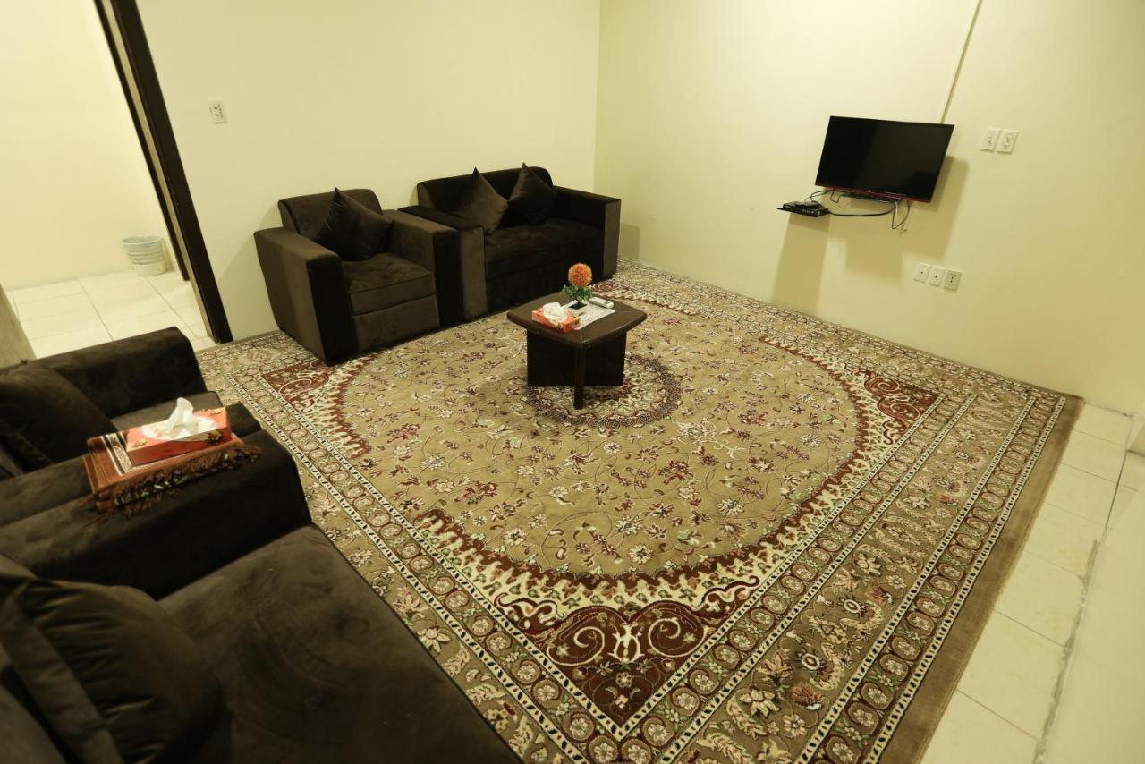 Al Eairy Apartments -Aldamam 7 Дамам Екстериор снимка